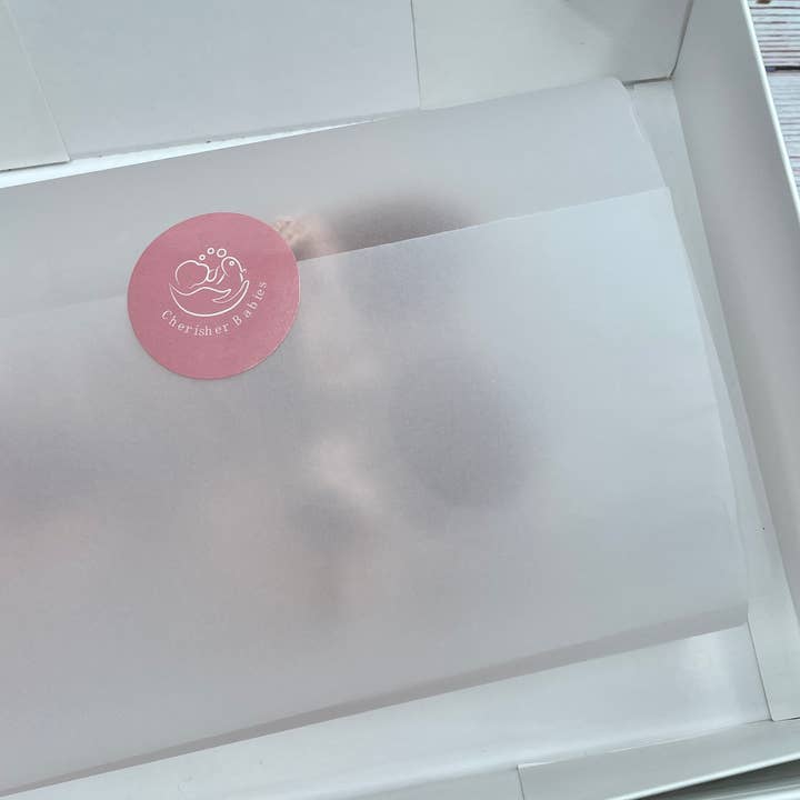 CherisherBabies – Großhandel Bekleidungsset – Baby – Handgemachte gehäkelte Babyschuhe, Stirnband, Beißring