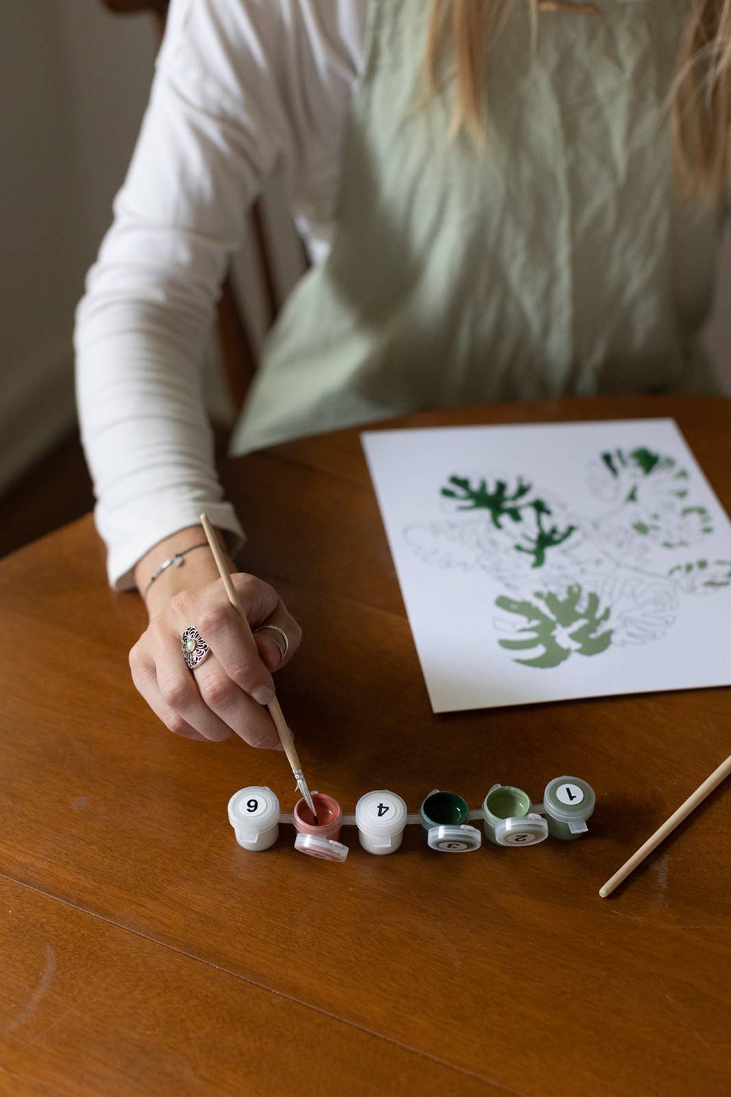 Cate Paper Co. - Vendita all'ingrosso Kit per lavoretti fai da te - Kit di pittura con i numeri "Campo di margherite"3