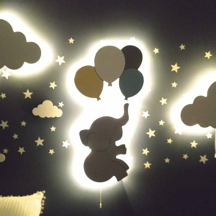 Lumieworld - Wholesale Night Light - Kids & Baby - LumiDreams Elephant Wall Lamp