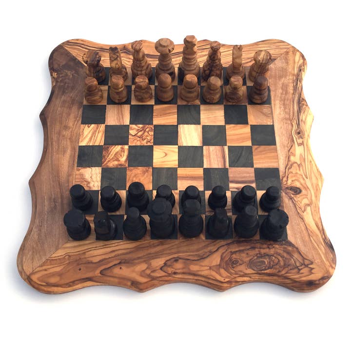 Chess set chess board size M handmade from olive wood for wholesale by medina mood