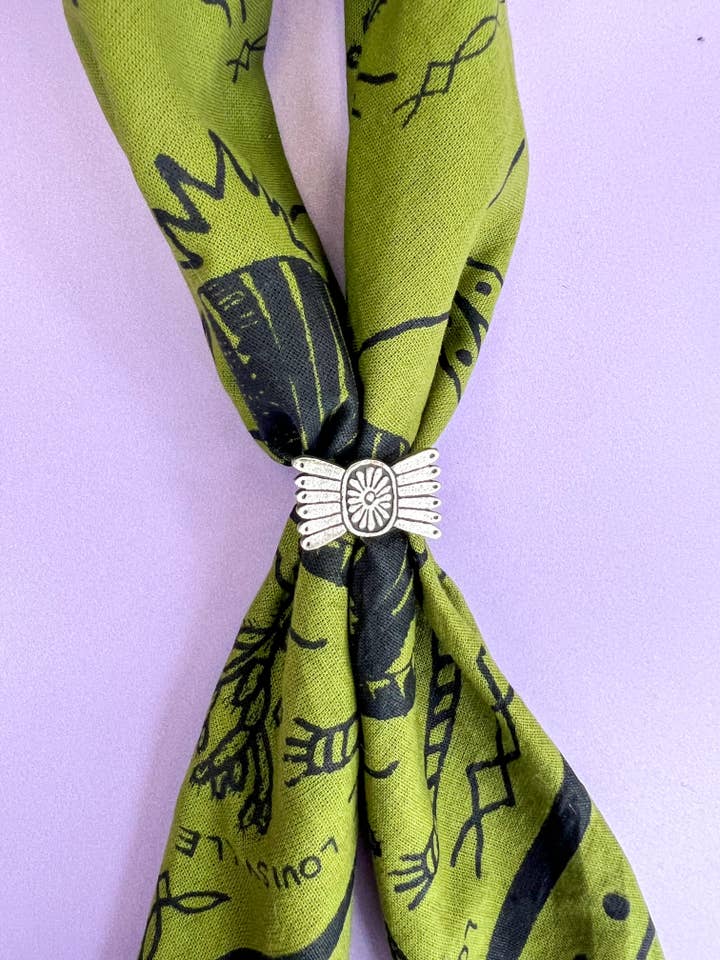 Diapositive de bandana nœud papillon sud-ouest pour la vente par Velvet Outlaw