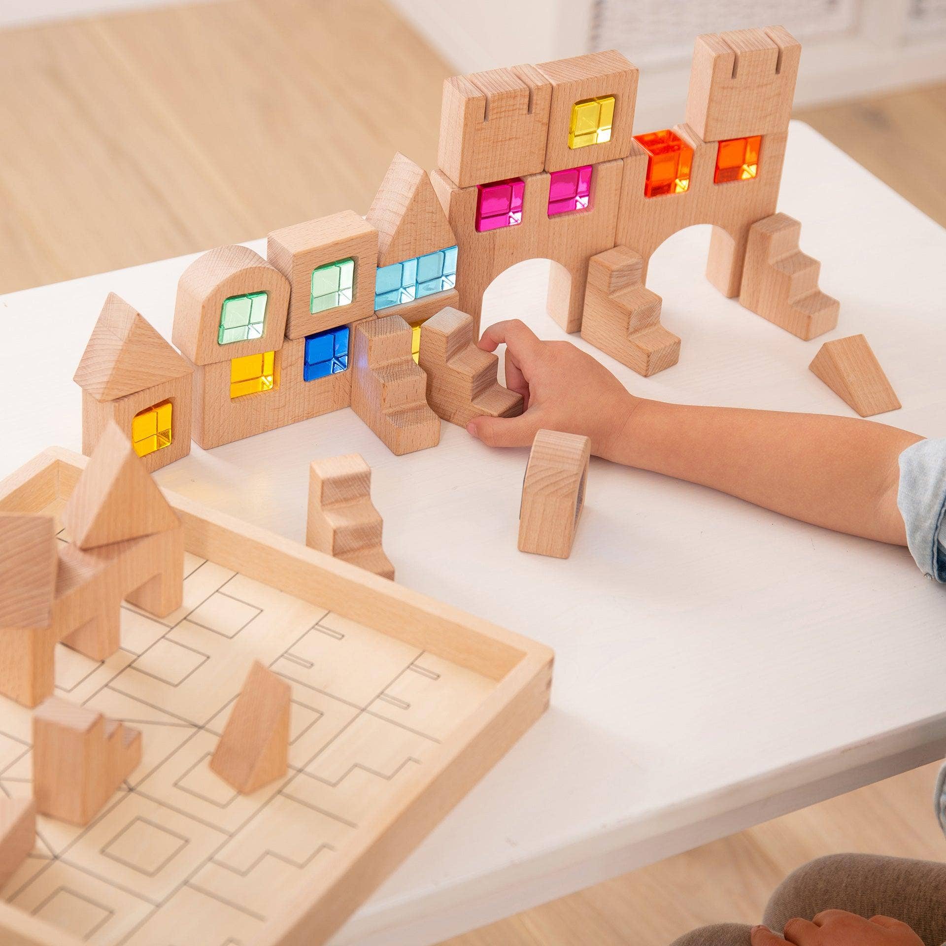 Commotion (Europe) BV - Vente Cubes de jeu – enfant et bébé - Blocs de construction en bois avec cubes gemmes colorés - Lot de 402