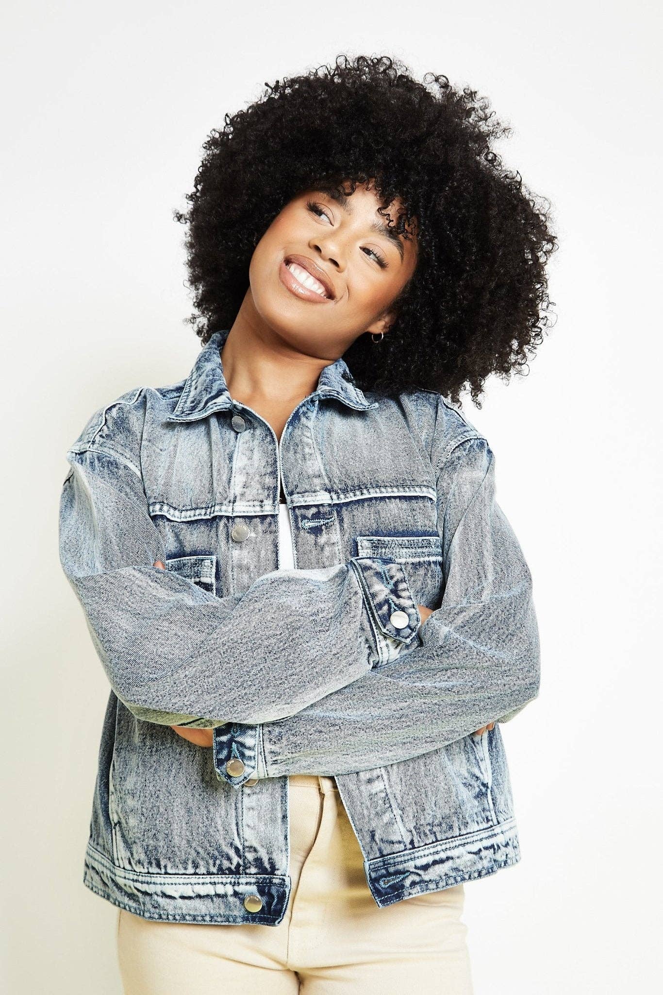 JMOJO UK Limited - Vente Veste en jean – femme - Veste en jean surdimensionnée Ayla - Bleu délavé0