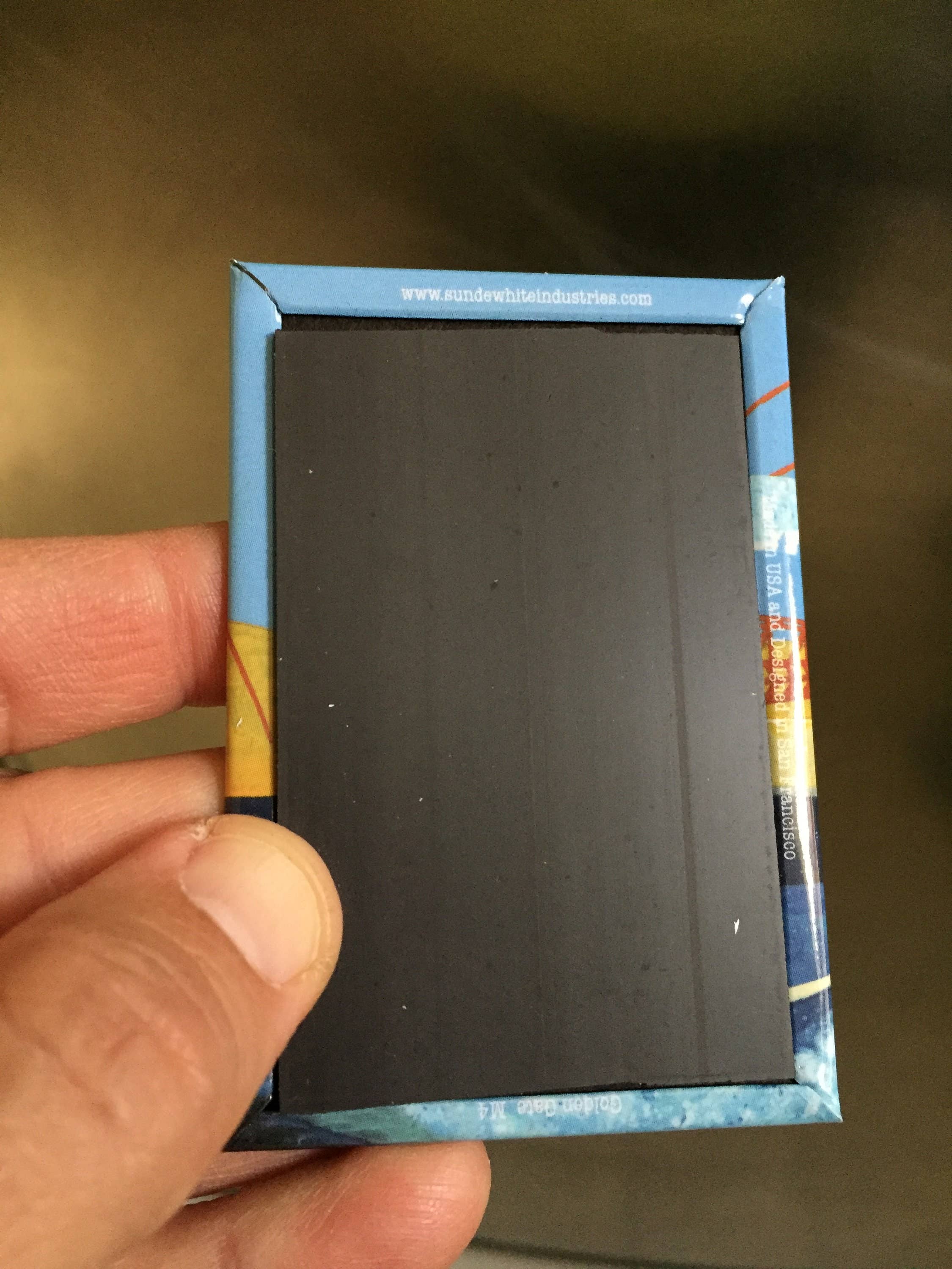 Sunde White Industries - Vendita all'ingrosso Calamite - Calamita da frigorifero Pitbull in a bikini3