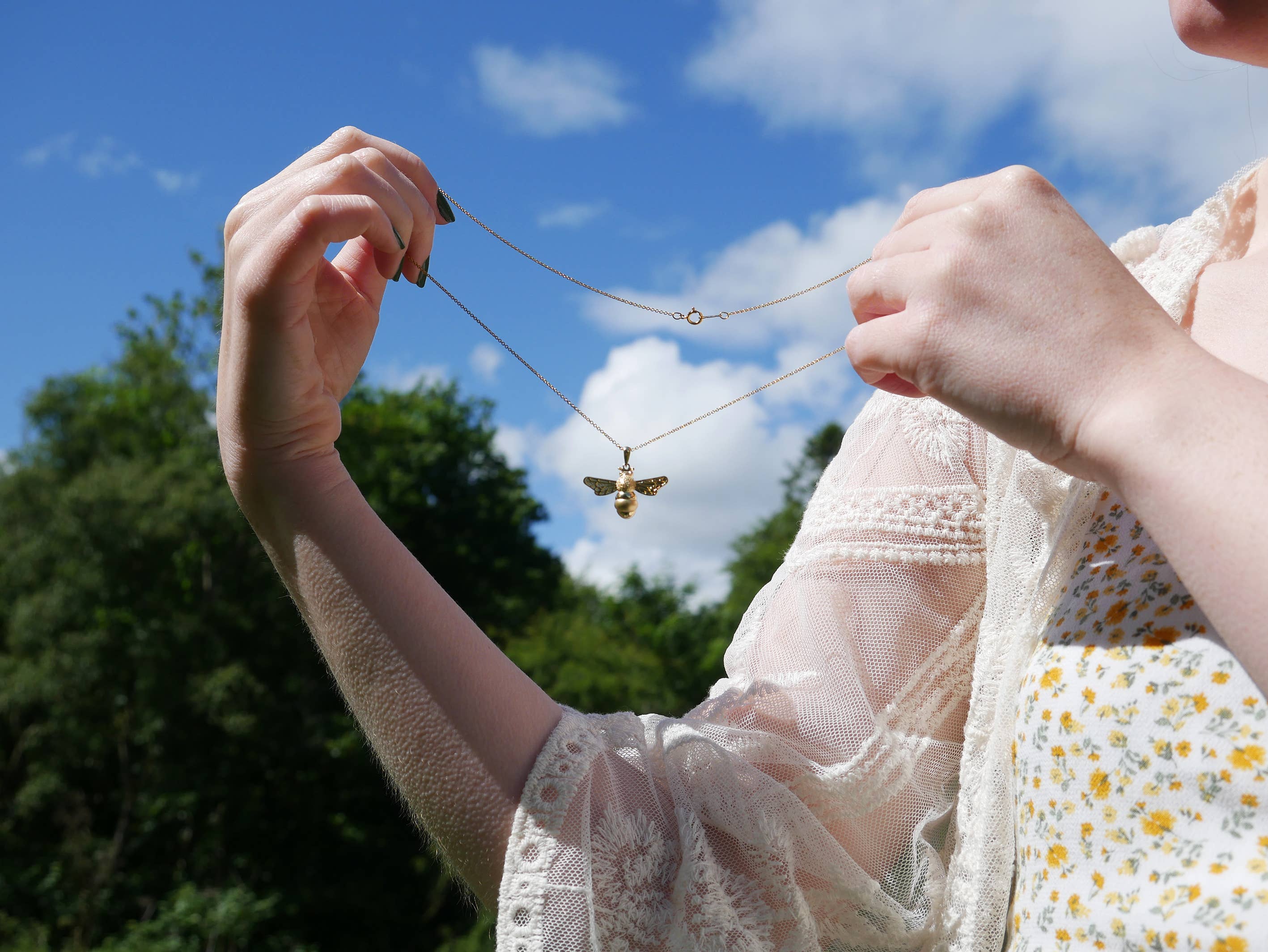 In The Heather - Wholesale Pendant/Charm Necklace - Scottish bumble bee necklace in sterling silver3