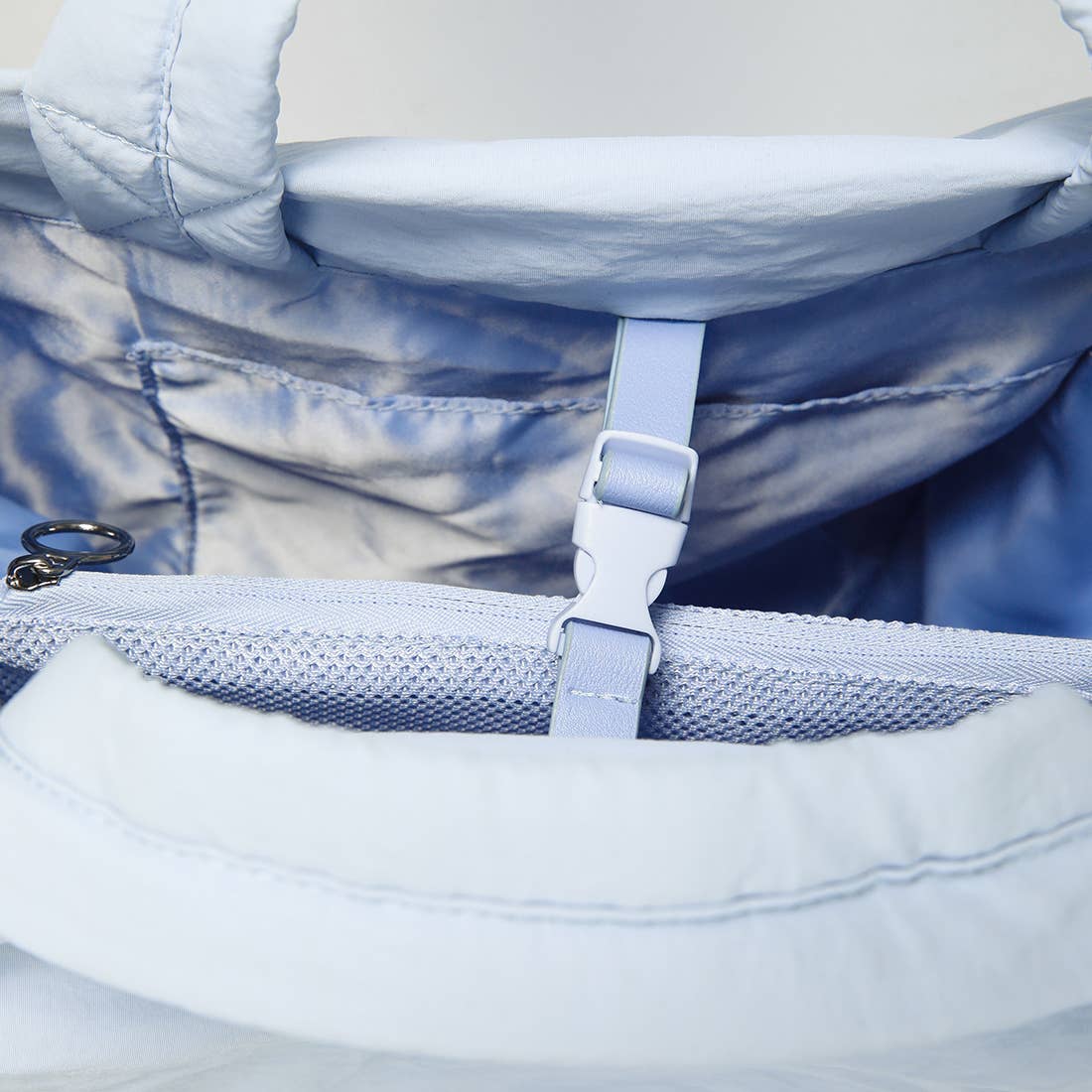 Sodalemon - Wholesale Sports Bag - Unisex - Waterproof Large Capacity Handbag Outdoor Crossbody Bag11