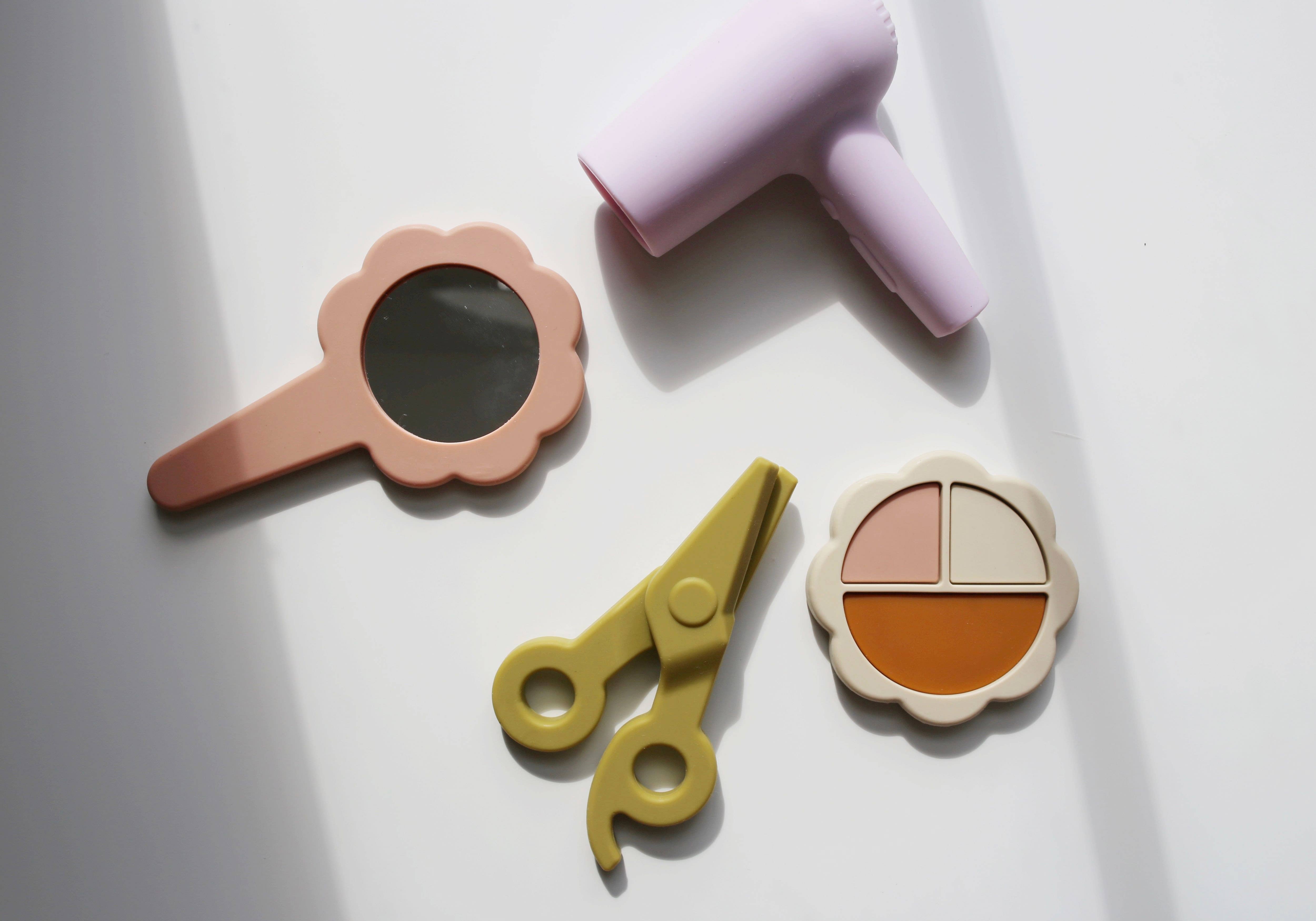 Marlowe & Co - Wholesale Toy Set - Kids - Silicone Hair and Makeup Play Set9