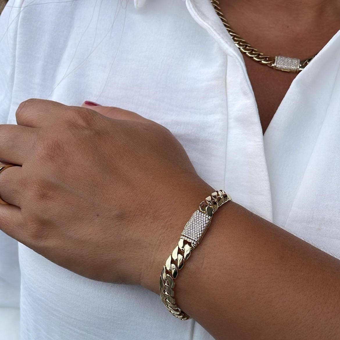 Milie - Vendita all'ingrosso Parure di gioielli - Collegamento Monaco in GF 14k con Chiusura Decorata con Pavé di Cz5