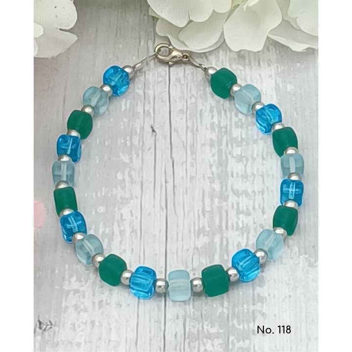 perleperle - Wholesale Beaded Bracelet - Bracelet glass beads, cube shape, Lillie16