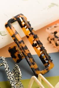 JOSSLYN by wall to wall - Wholesale Hair Clip - Women's - EXTRA LARGE CELLULOSE HAIR CLAW CLIPS | 40H4974