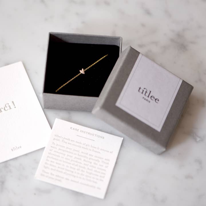 Titlee - Wholesale Band/Stacked Ring - CLARENDON flower ring1