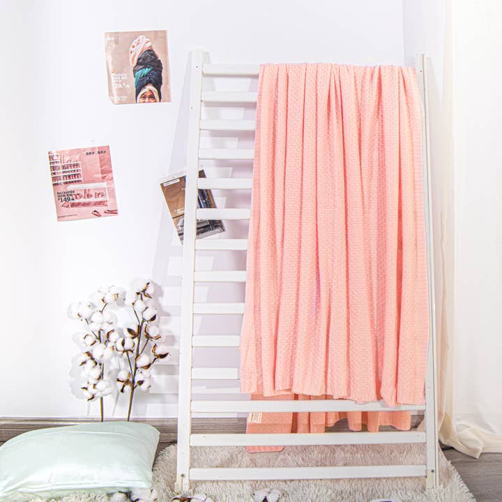 NTBAY CO., LLC - Wholesale Bedding Blanket - Cooling Bamboo Blanket, Bed Blanket for Hot Sleepers3