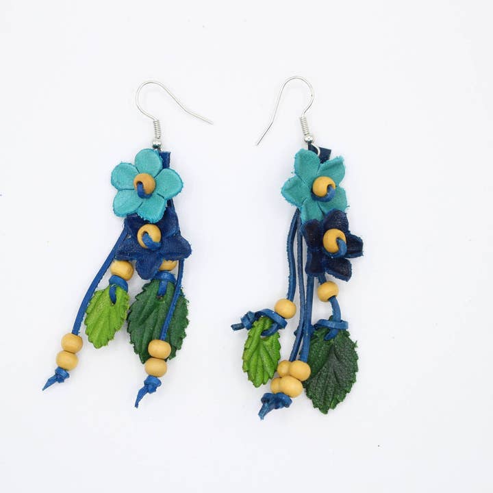 Sunflower Handmade leather inc - Venta al por mayor Pendientes colgantes - pendientes de piel con flores, colores surtidos5