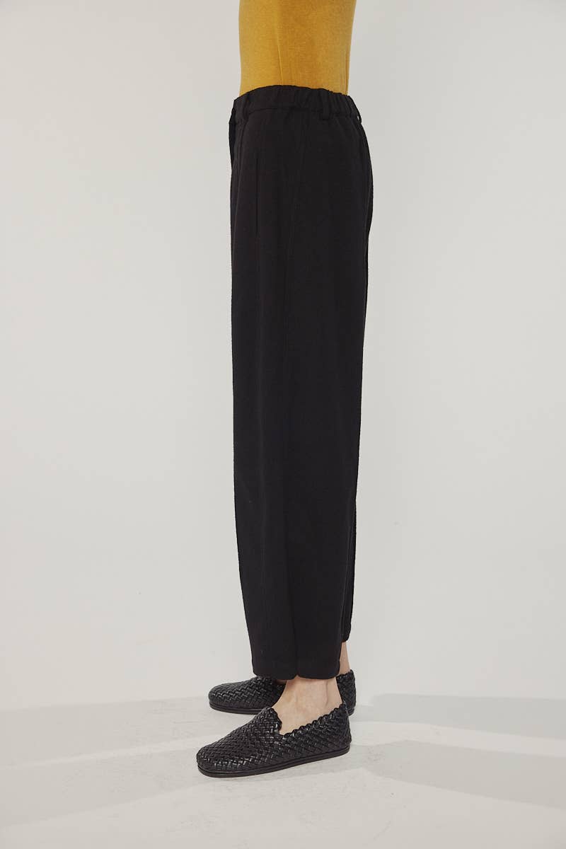Black Wool blend pintuck pants for wholesale on Faire7