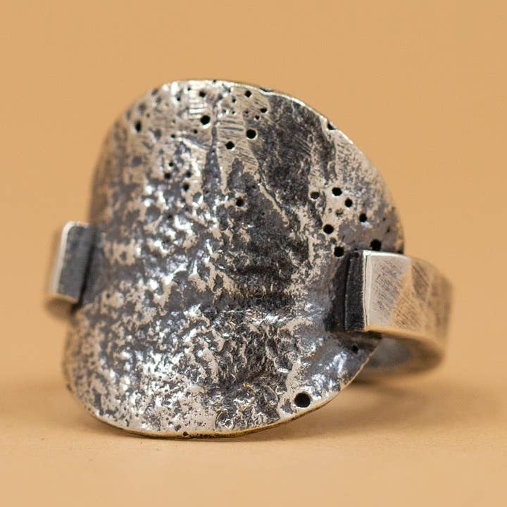 textured saddle band for wholesale by Saturate