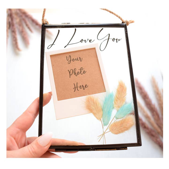 Photograph Hanging Floating I Love You Frame. Dried Flowers for wholesale by Amaya Rose Ltd.