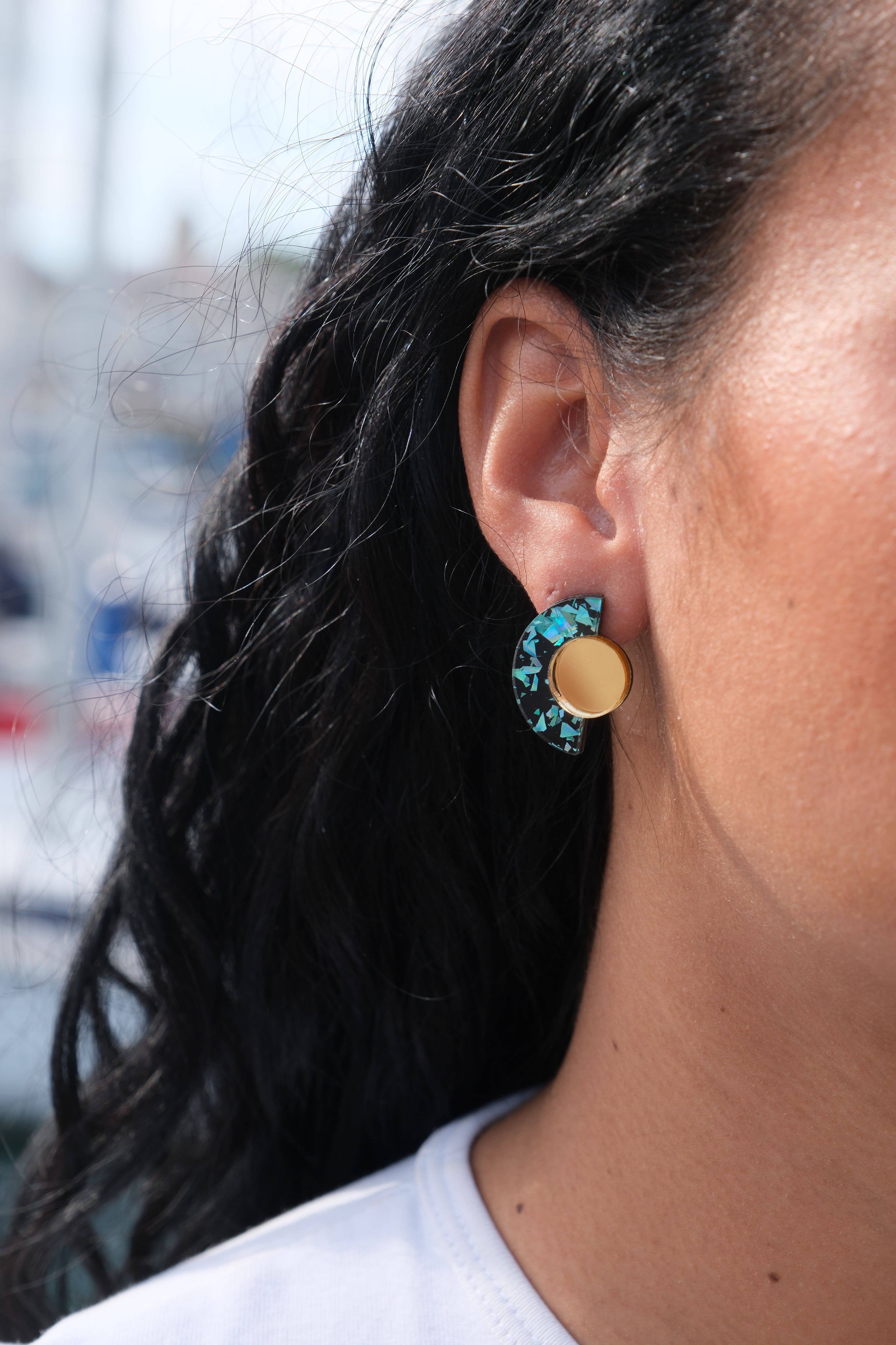 Studio Annette – wholesale Solitärörhängen – Roseline Örhängen Studs1