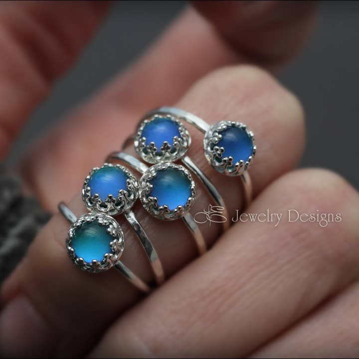 Dainty Sterling Silver Mood Ring (color changing) for wholesale by LE Jewelry Designs