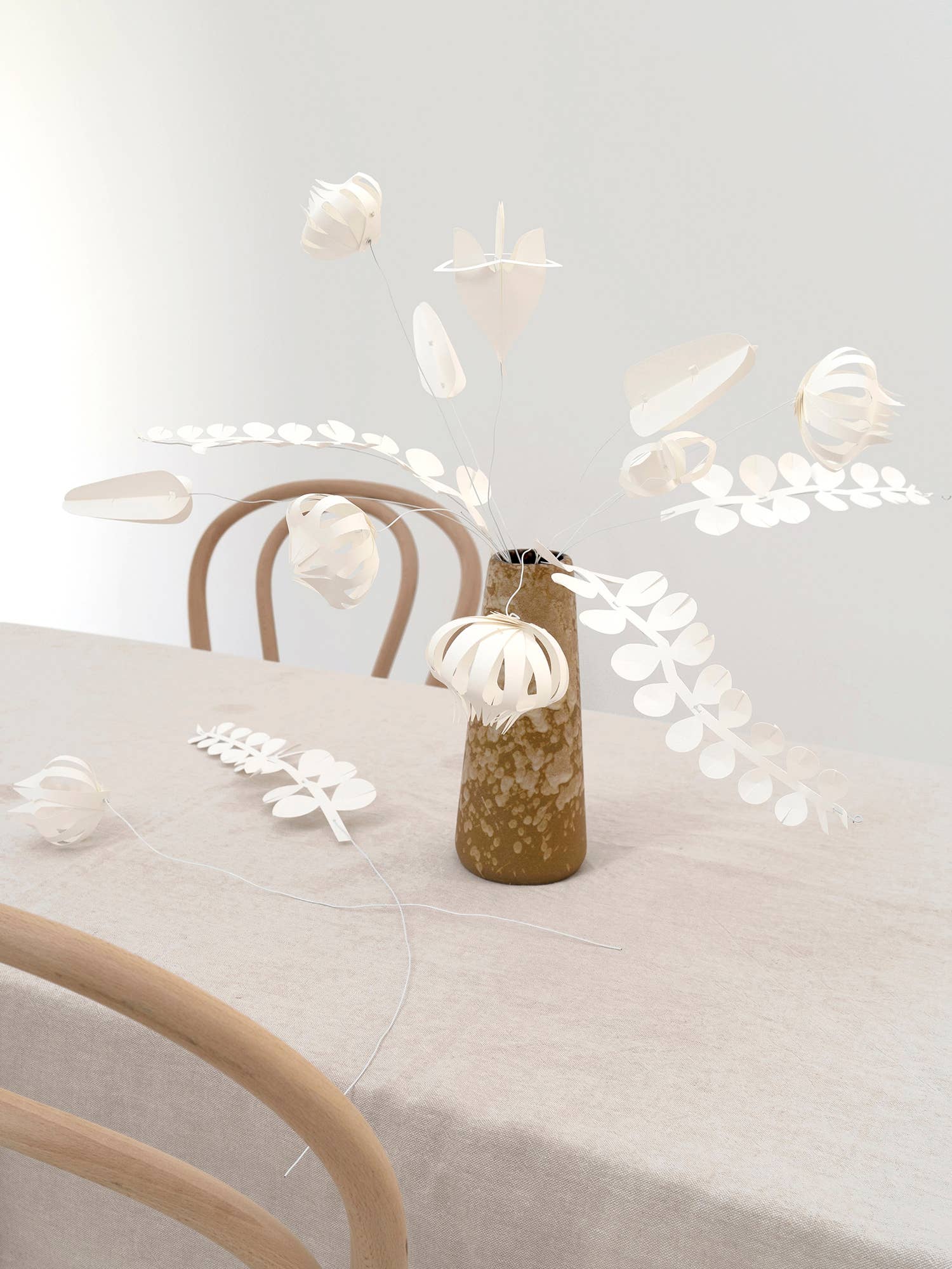 Jurianne Matter - Wholesale Artificial Flowers - FIELD paper flowers large - WHITE3