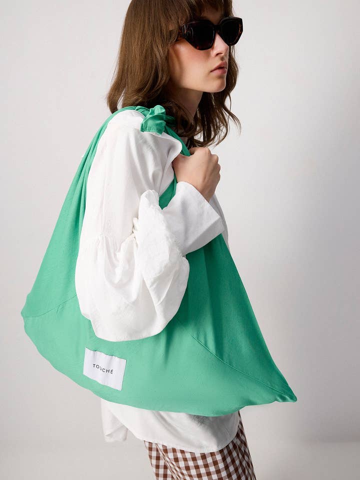 TEXTURED OVERSIZED TOTE BAG IN ECO GREEN for wholesale by Touché Privé