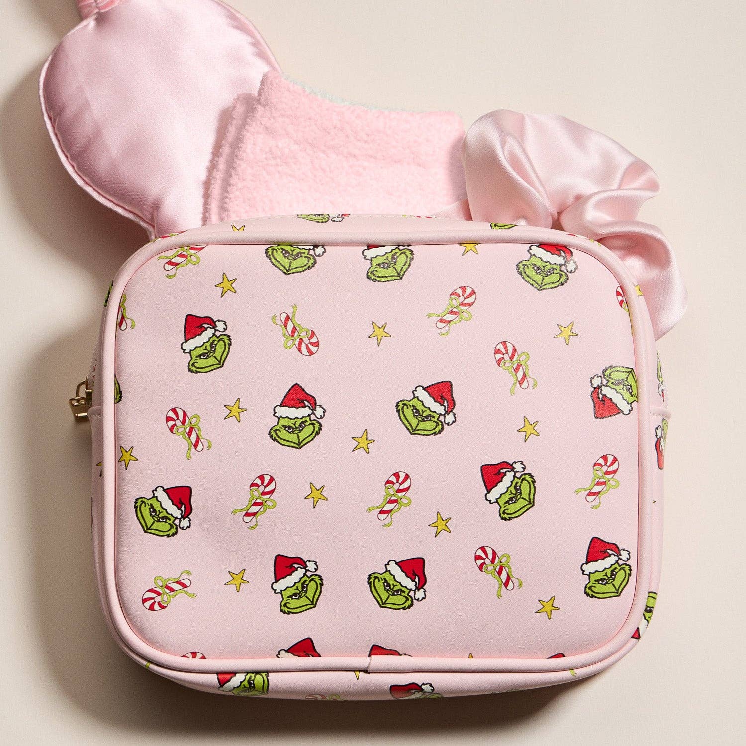 PK Christmas Green Monster Beauty Gift Set – Socks, Eye Mask, Scrunchie for wholesale on Faire4