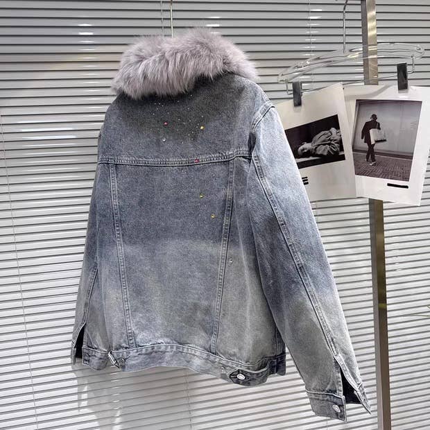 Productseeker - Wholesale Spijkerjack/spijkerjas - Dames - CT142 2025 Winter Gradient Spijkerjas met Vossenbontkraag3