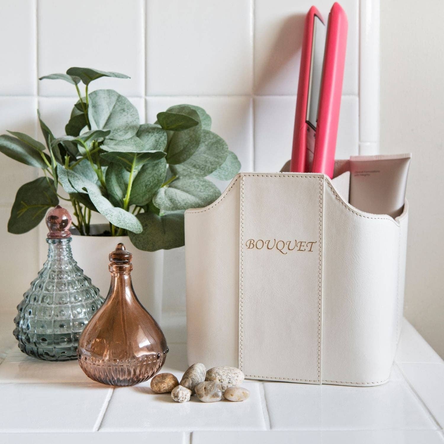 Londo - Wholesale Desk Organizer - Londo Leather Remote Control Organizer and Caddy with Tablet Slot3