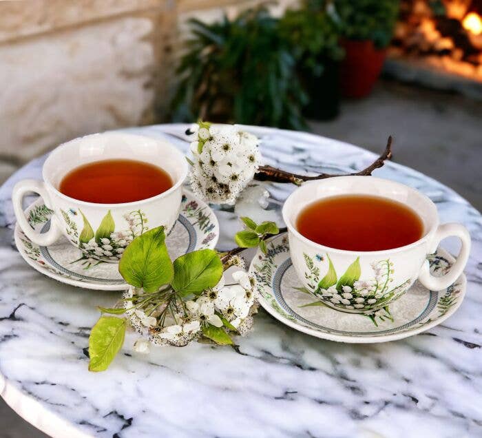 STP - Wholesale Coffee/Tea Cup - Lily Porcelain Tea/Coffee Cup and Saucer in Gift Box6