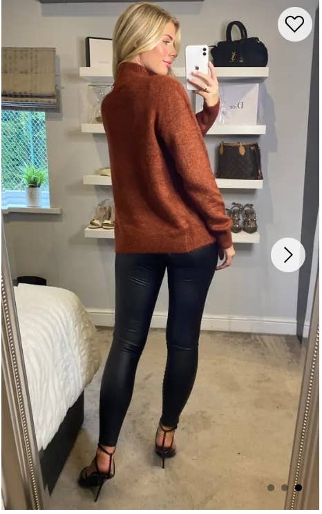 CY FASHION. LONDON - Wholesale Pullover-trui - Dames - Trui met open schouders en kettendetail8