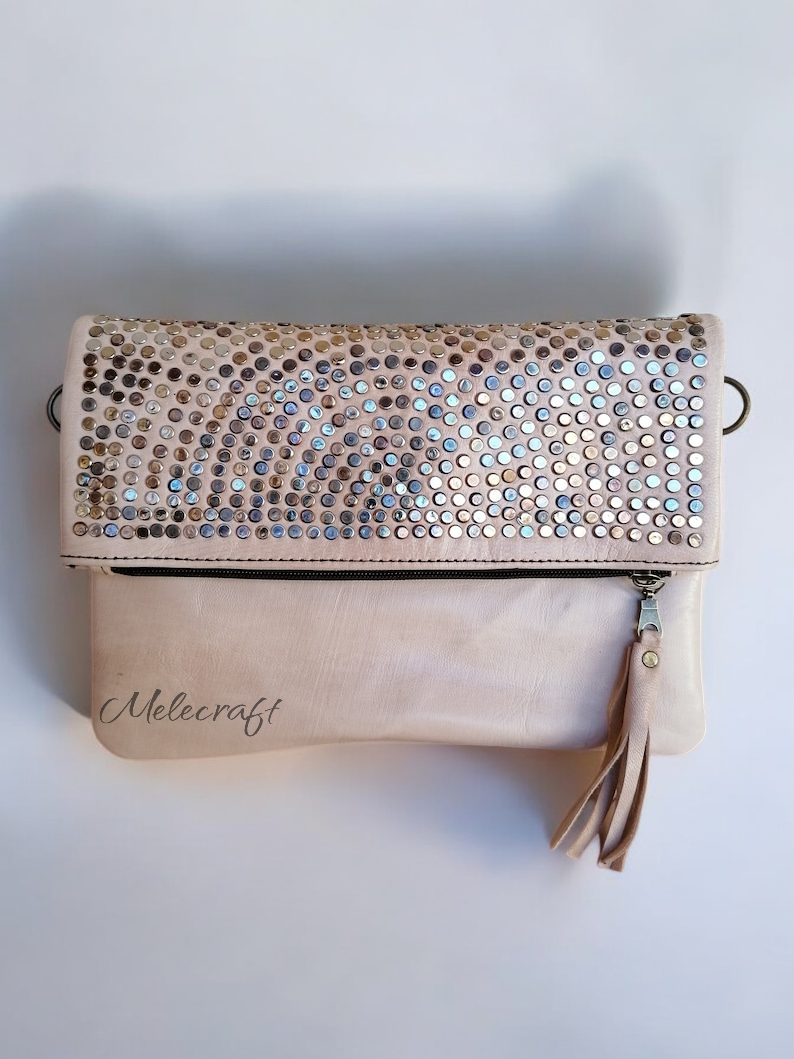 Melecraft - Venta al por mayor Bolso con correa - Mujer - Bolso de hombro artesanal marrón con tachuelas de piel2