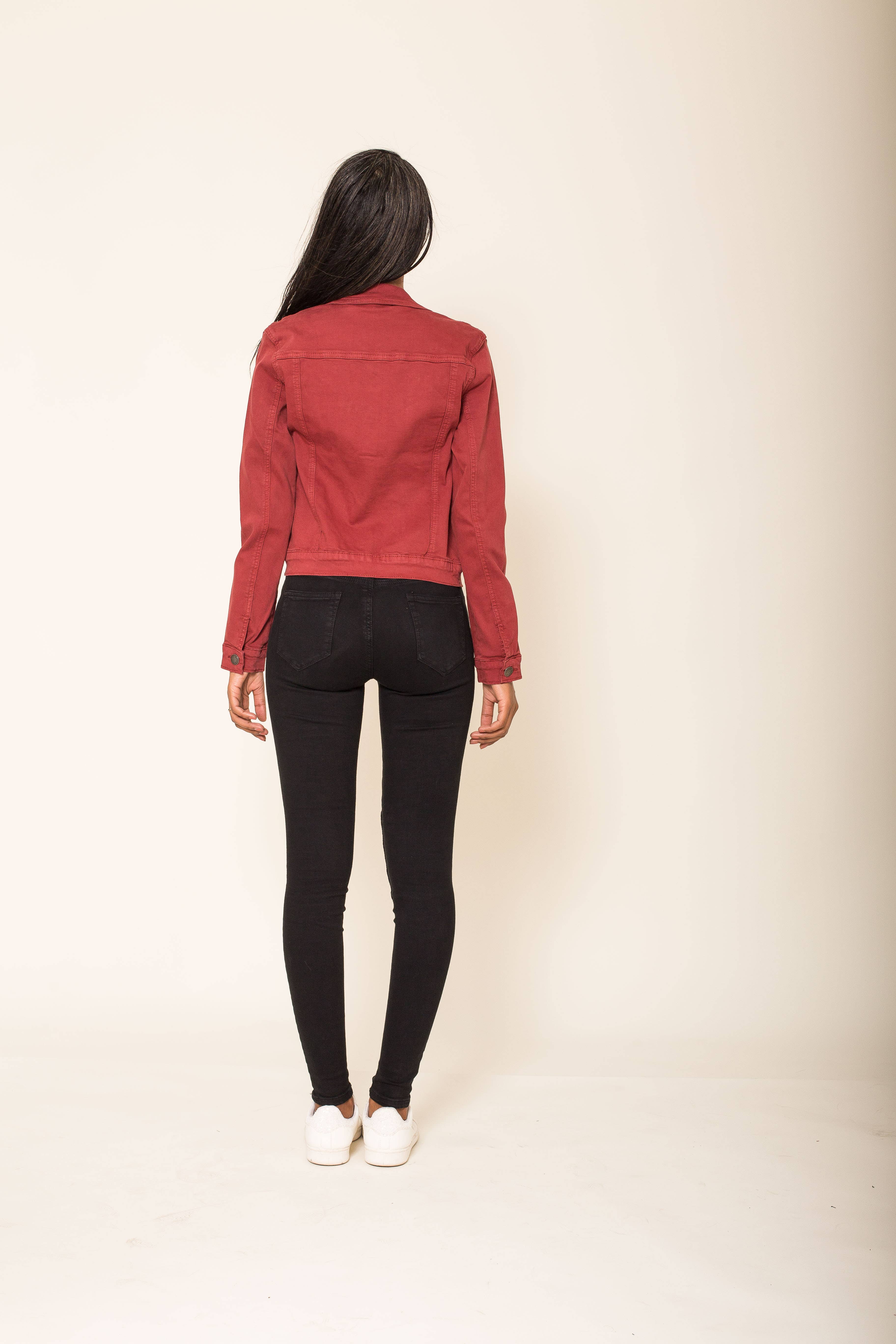 Nina Carter - Wholesale Jas - Dames - Stretch nauwsluitend jack kleur J212A67