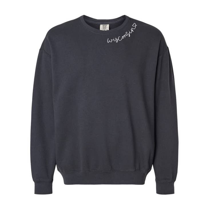 Up North Boutique - Wholesale Sweatshirt - Unisex - Wisconsin Script Embroidered Sweatshirt. Black.