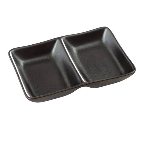 Urban Tokyo - Wholesale Sauce Server - Tetsu Kesho Series 4oz 5.25"L Divided Rectangle Sauce Dish