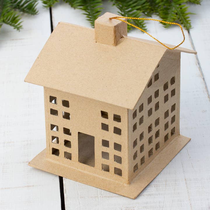 Factory Direct Craft - Venta al por mayor Adornos - Adorno de Casa de Papel Maché Prefabricada 10,5 cm x 10 cm x 12,7 cm