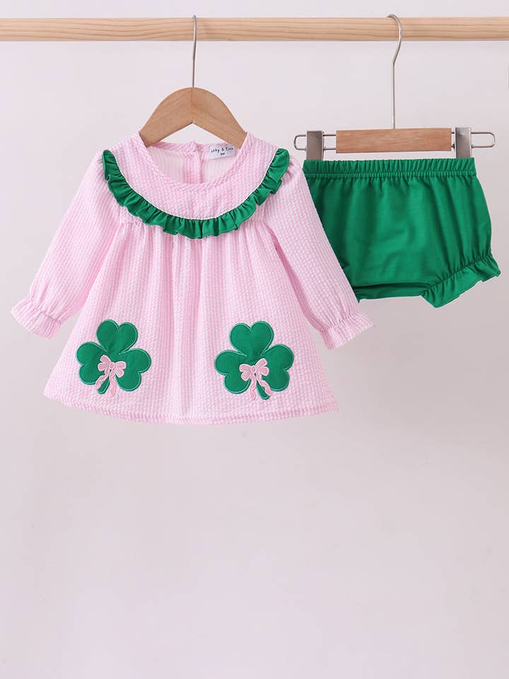 Rosa Klee-Applikation Seersucker Bloomer-Set für den Großhandel von Mom & Co.