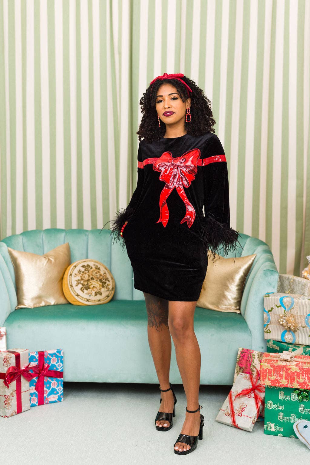 Brianna Cannon - Wholesale Jurk - Dames - BC Ingepakt Met Een Strik Zwart Fluwelen Feestjurk17