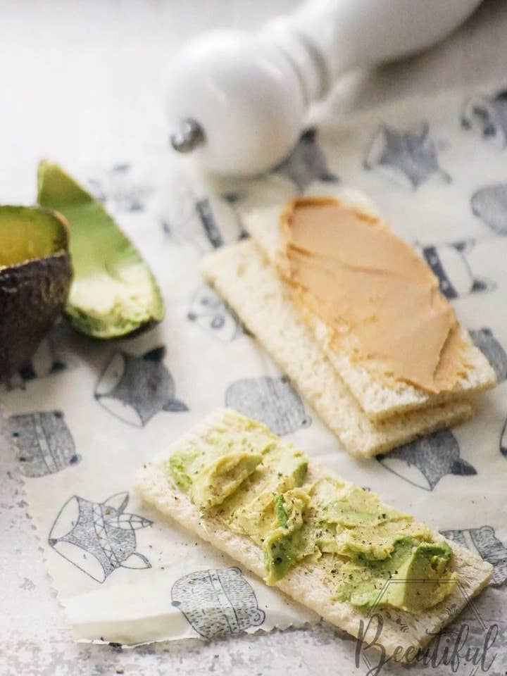 Beeswax Wrap | 2 x Medium for wholesale by Beeutiful