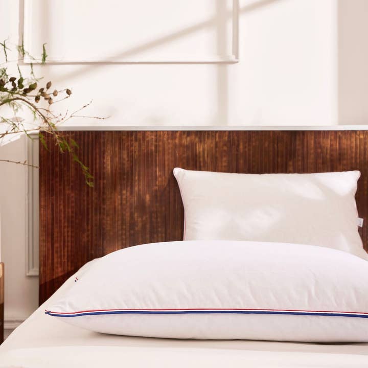 Avoriaz-kudde - Halvfast (Fjäder) för wholesale av La Couette Française