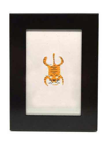 Petite Chose Encadrée - Tapis Tigre pour la vente par Ain't So Bad Goods LLC
