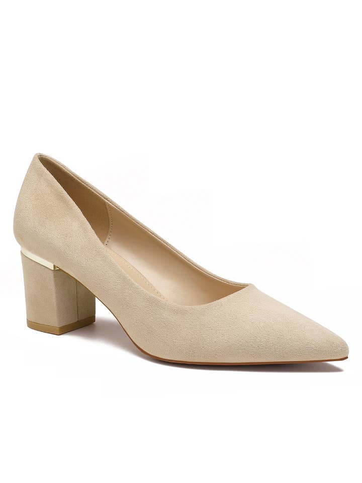 Joia Paris - Wholesale Low heels – Women′s - Classic high-heeled pumps with gold details H8-5891