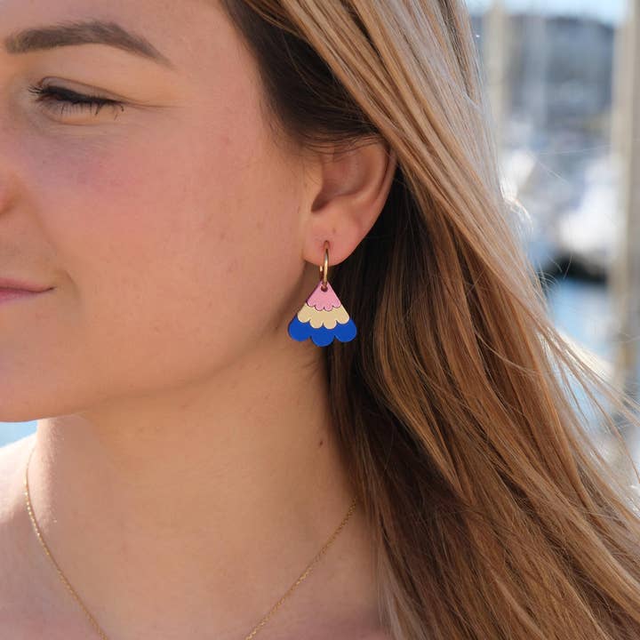 Studio Annette – Großhandel Ohrhänger – Spiegel Creolen Ohrringe Blumen1