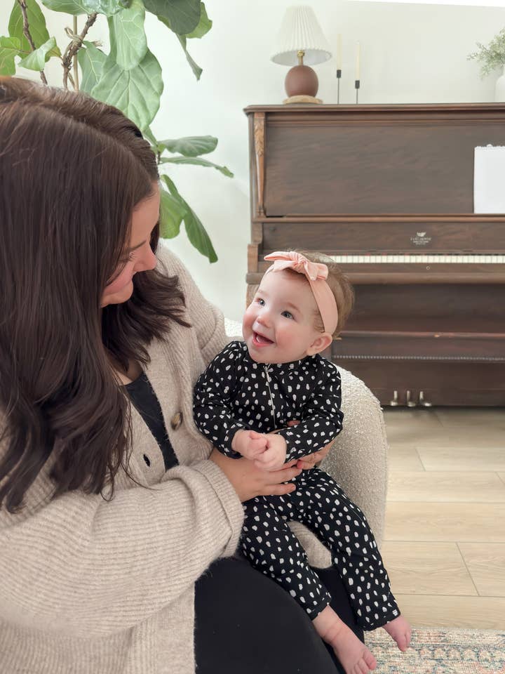 The OVer Company – Großhandel Schlafanzug – Baby – Kelsey - Overomper2