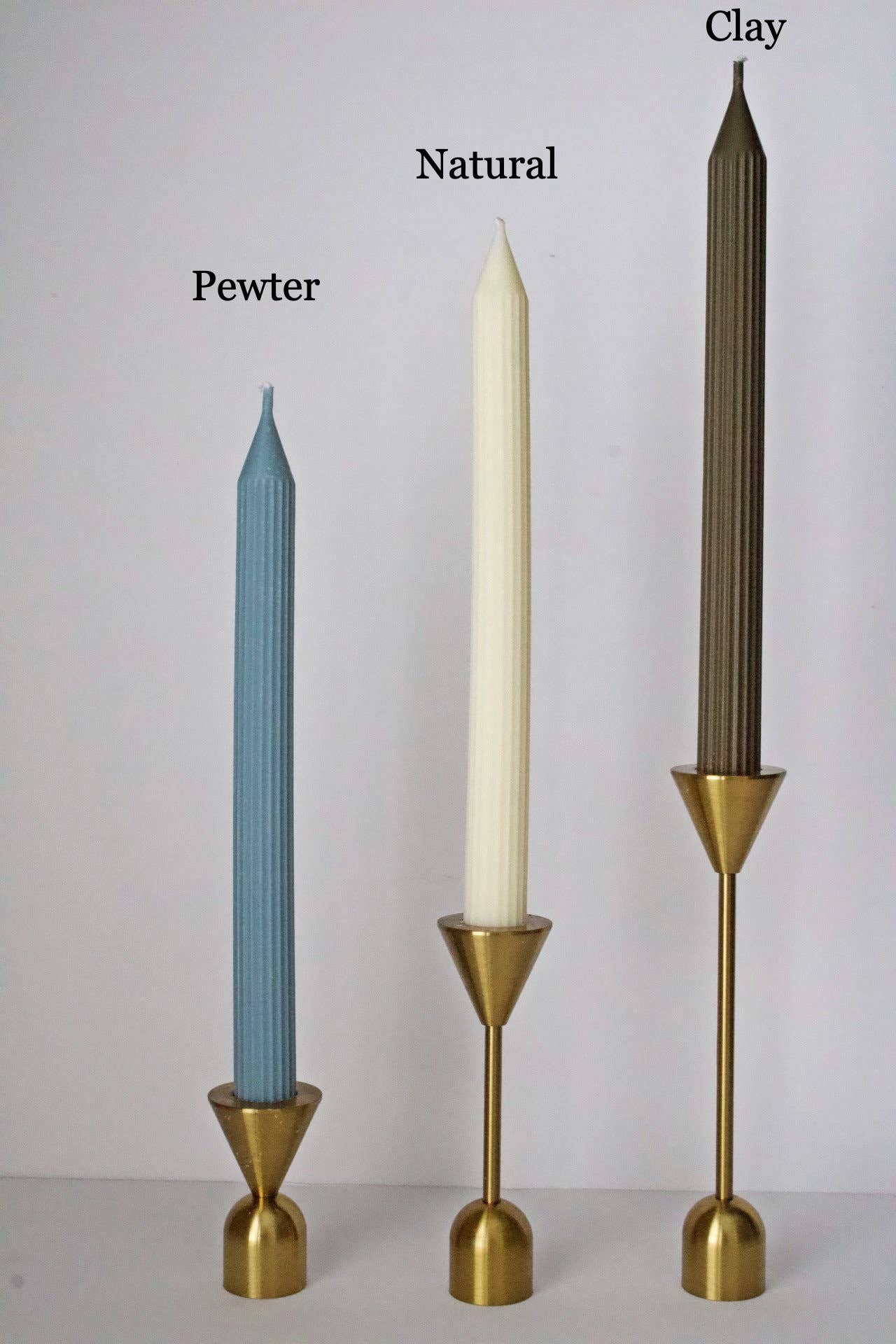 MarneyAsh - Venta al por mayor Velas cónicas/candeleros - Juego de 2 Velas Cónicas de Lápiz, Vela Acanalada, Juego de Velas Rayadas4