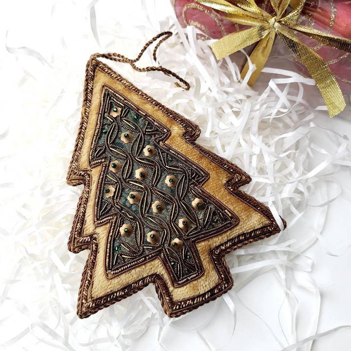 Embroidered Christmas Tree Ornament for wholesale by BoutiqueByMariam