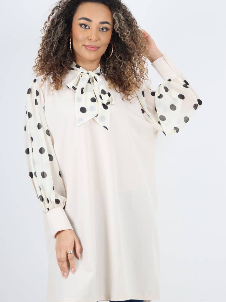 Miss Bold - Vendita all'ingrosso Tunica - Donna - Camicia a tunica italiana a maniche lunghe con stampa a pois