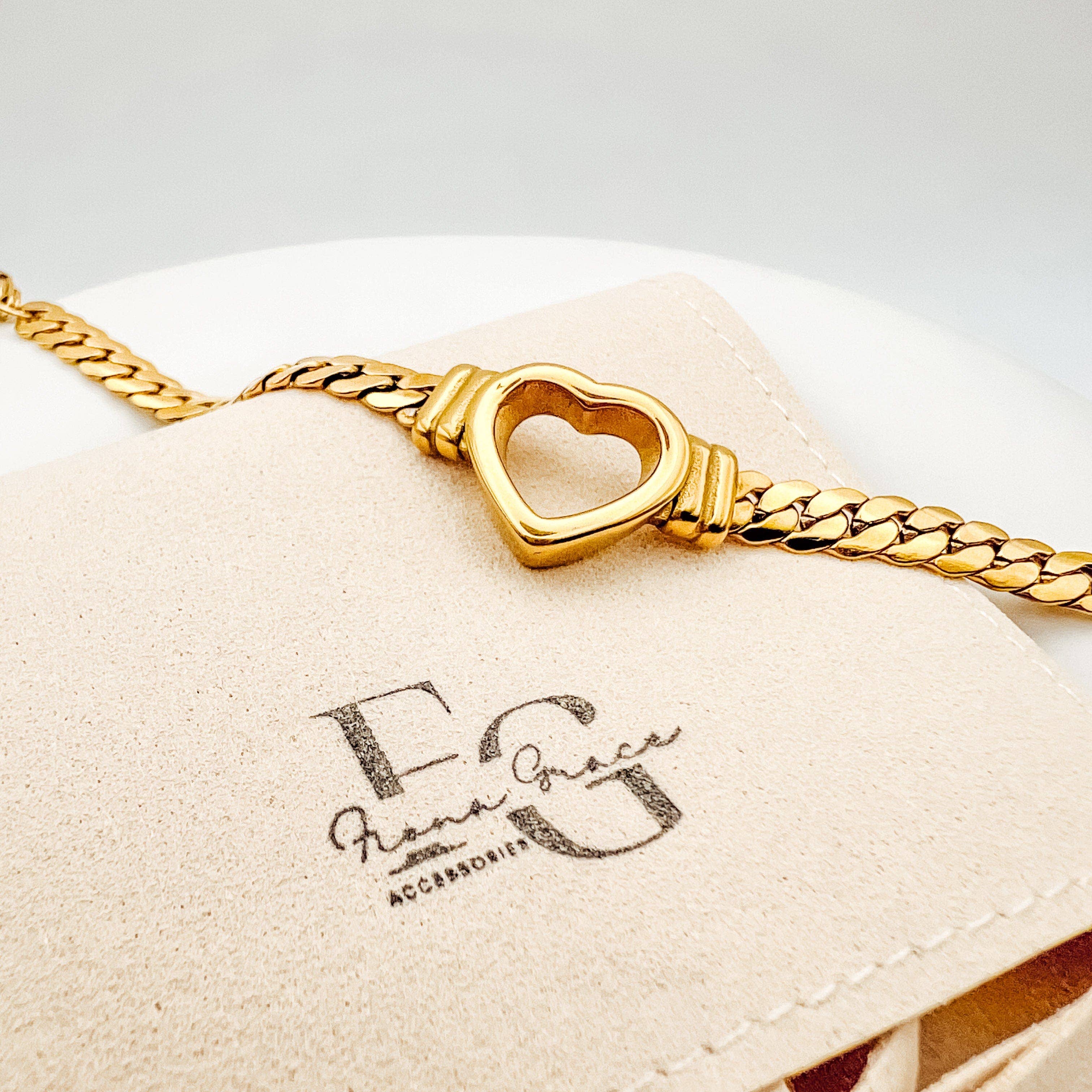 Fiona Grace - Wholesale Charm/Dangle Bracelet - Heart Of Gold Bracelet- Tarnish Free3