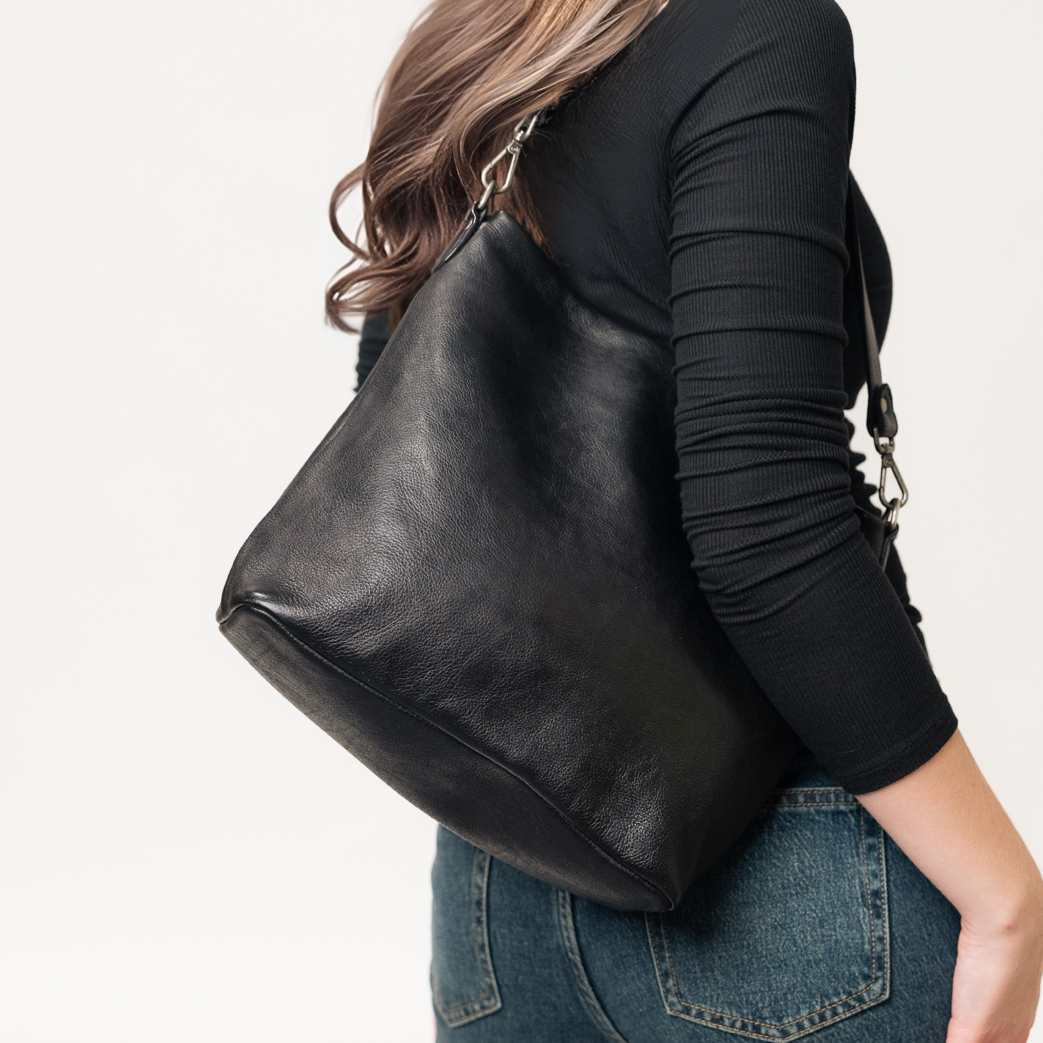 Latico Leathers - Wholesale Crossbody Bag - Women's - Gretchen Leather Crossbody / Shoulder Bag4