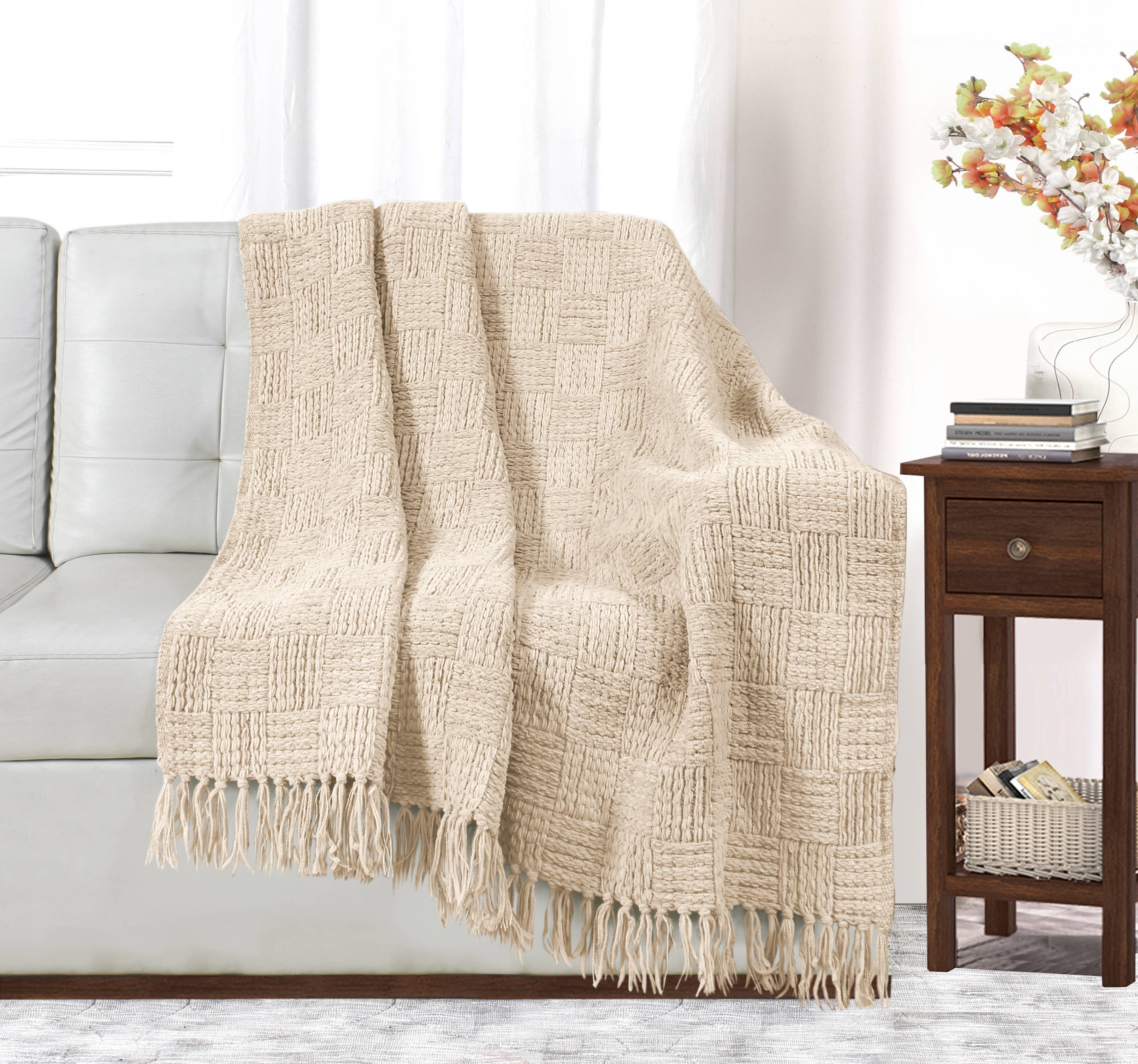 Bed Bath Fashions - Vente Plaids - Plaid panier à franges en chenille surdimensionné Kathy Ireland23