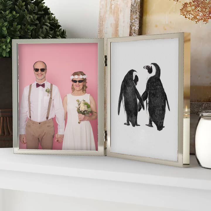 Triple Studio - Wholesale Art Print - Penguins in Love Art Print | Wedding & Anniversary Gift5
