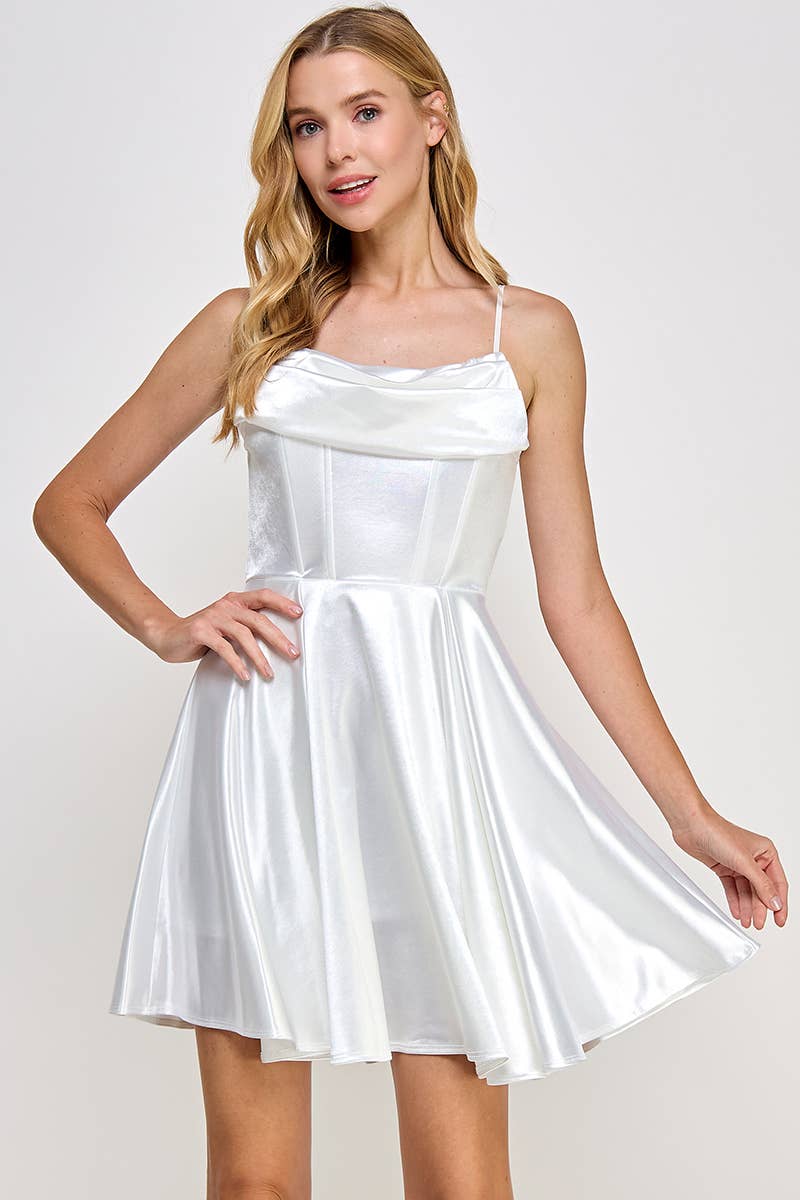 ARA USA – Engroshandel Kjole - Dame – 6761 (Off Shoulder Satin Kjole med rynkning på Nederdelen)4